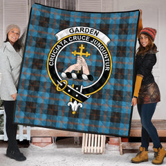 Garden Tartan Crest Quilt