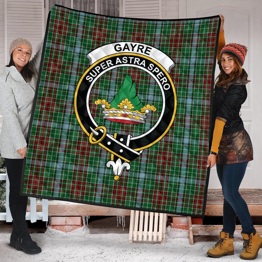 Gayre Tartan Crest Quilt