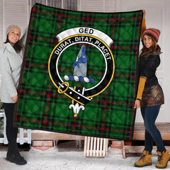 Ged Tartan Crest Quilt