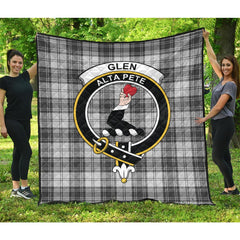 Glen Tartan Crest Quilt