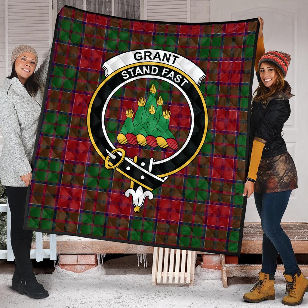 Grant Tartan Crest Quilt