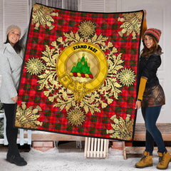 Grant Modern Tartan Crest Premium Quilt - Gold Thistle Style