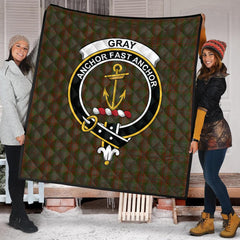 Gray Tartan Crest Quilt