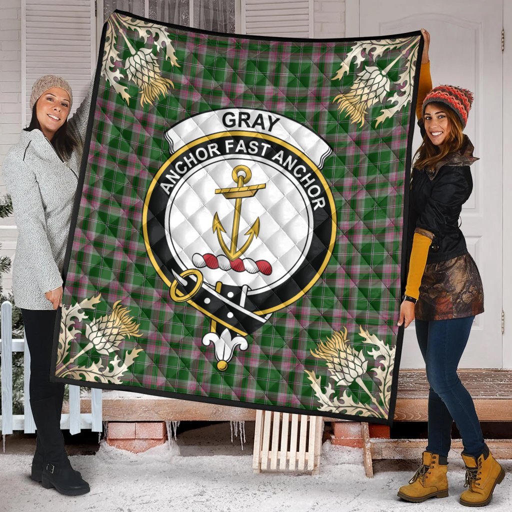 Gray Hunting Tartan Crest Premium Quilt - Gold Thistle Style