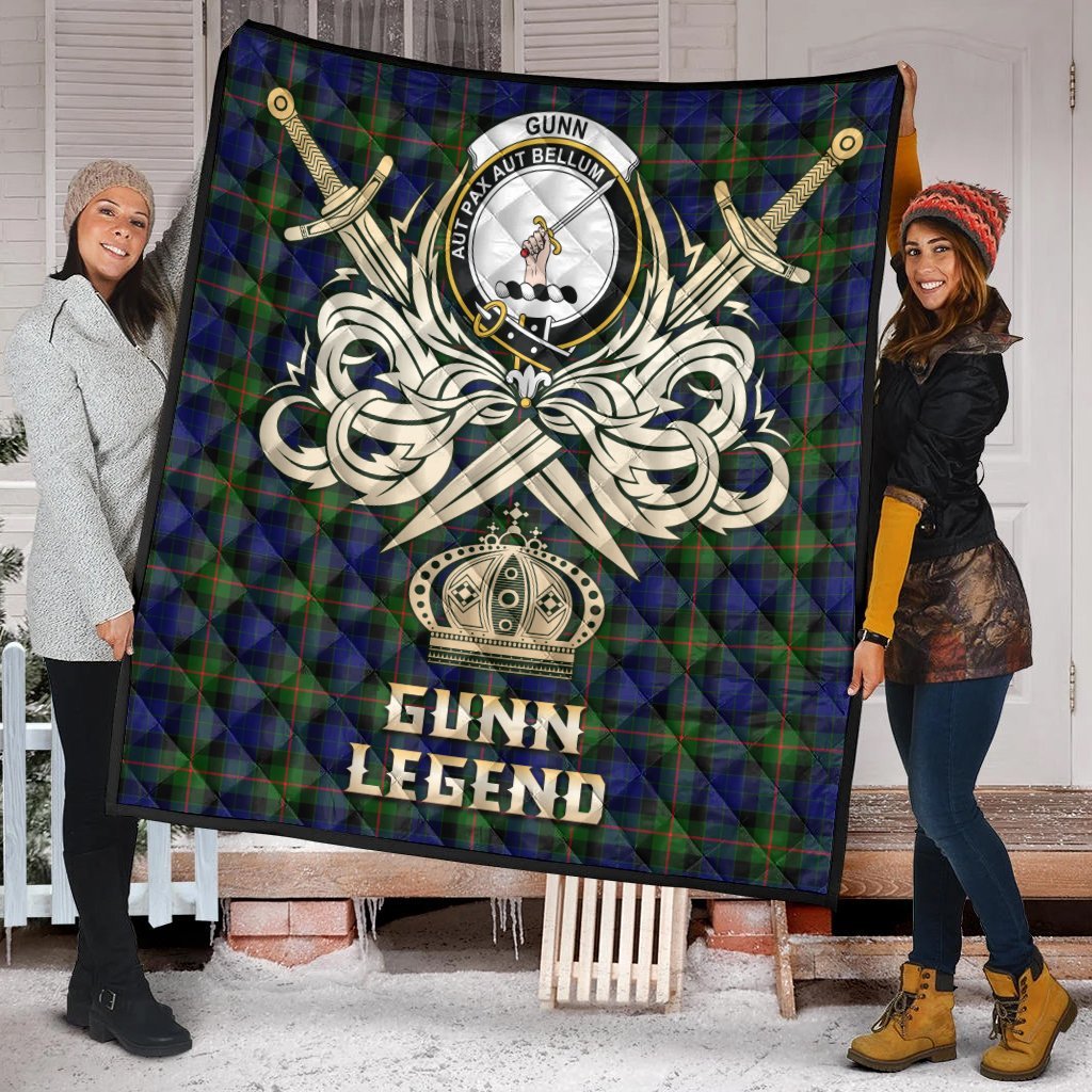 Gunn Modern Tartan Crest Legend Gold Royal Premium Quilt