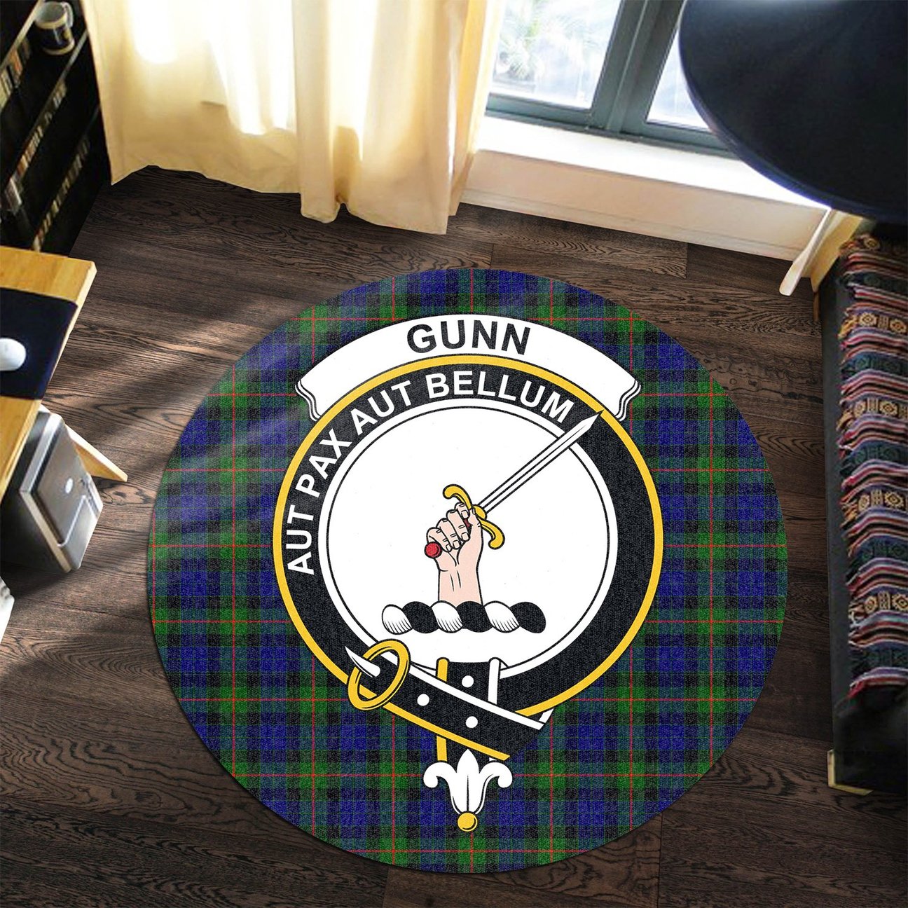 Gunn Modern Tartan Crest Round Rug