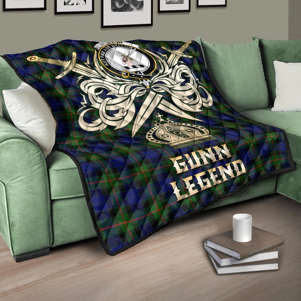 Gunn Modern Tartan Crest Legend Gold Royal Premium Quilt