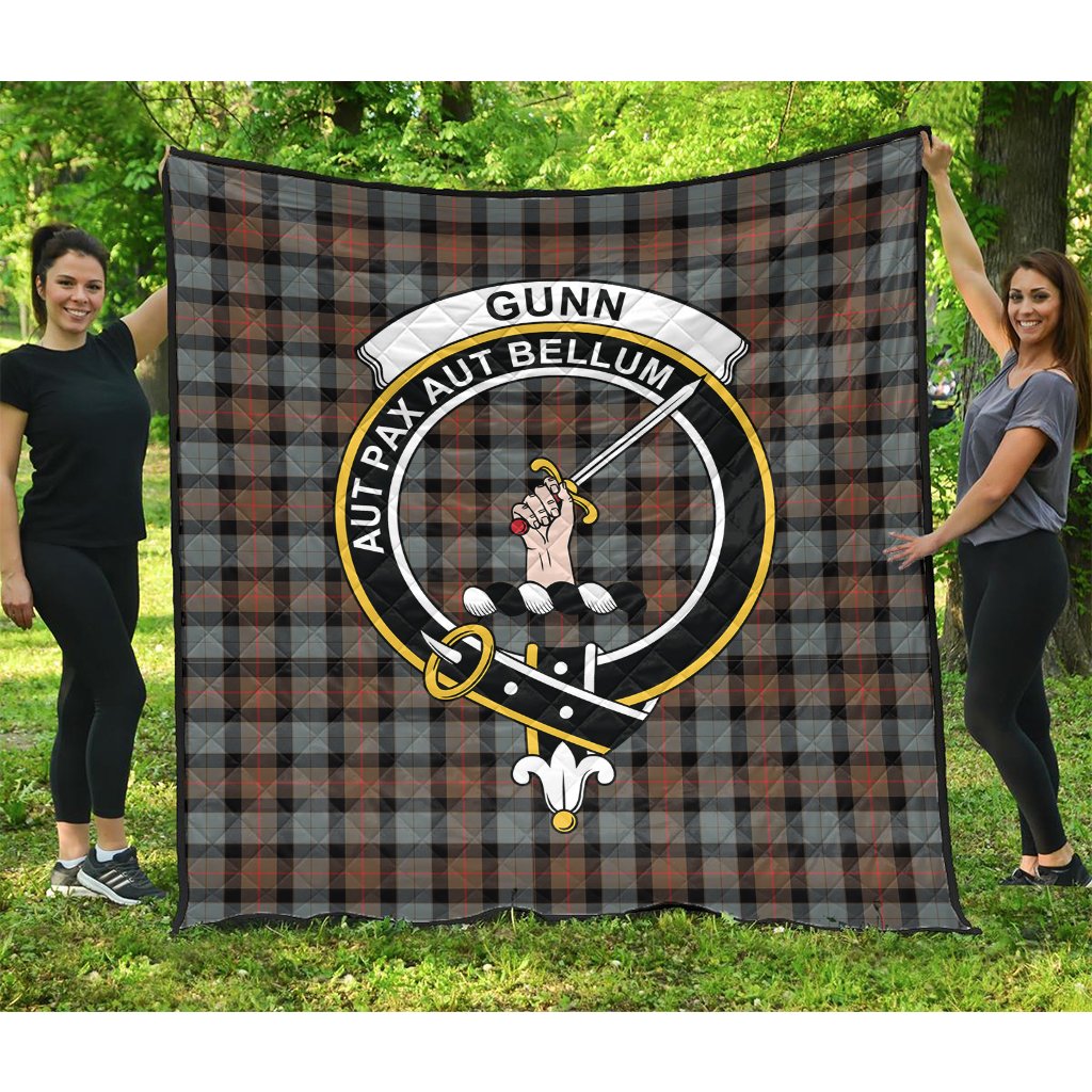 Gunn Weathered Tartan Crest Quilt