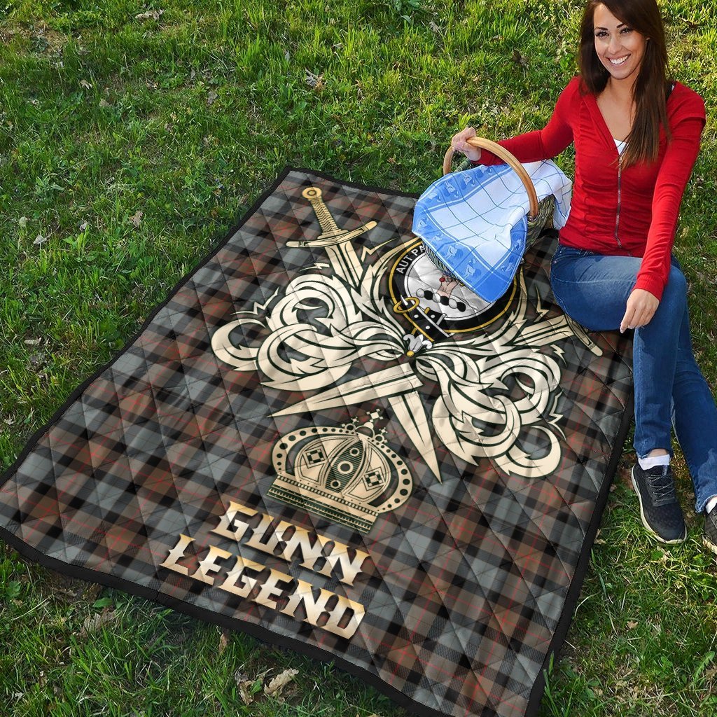 Gunn Weathered Tartan Crest Legend Gold Royal Premium Quilt