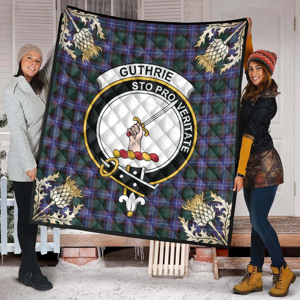 Guthrie Modern Tartan Crest Premium Quilt - Gold Thistle Style