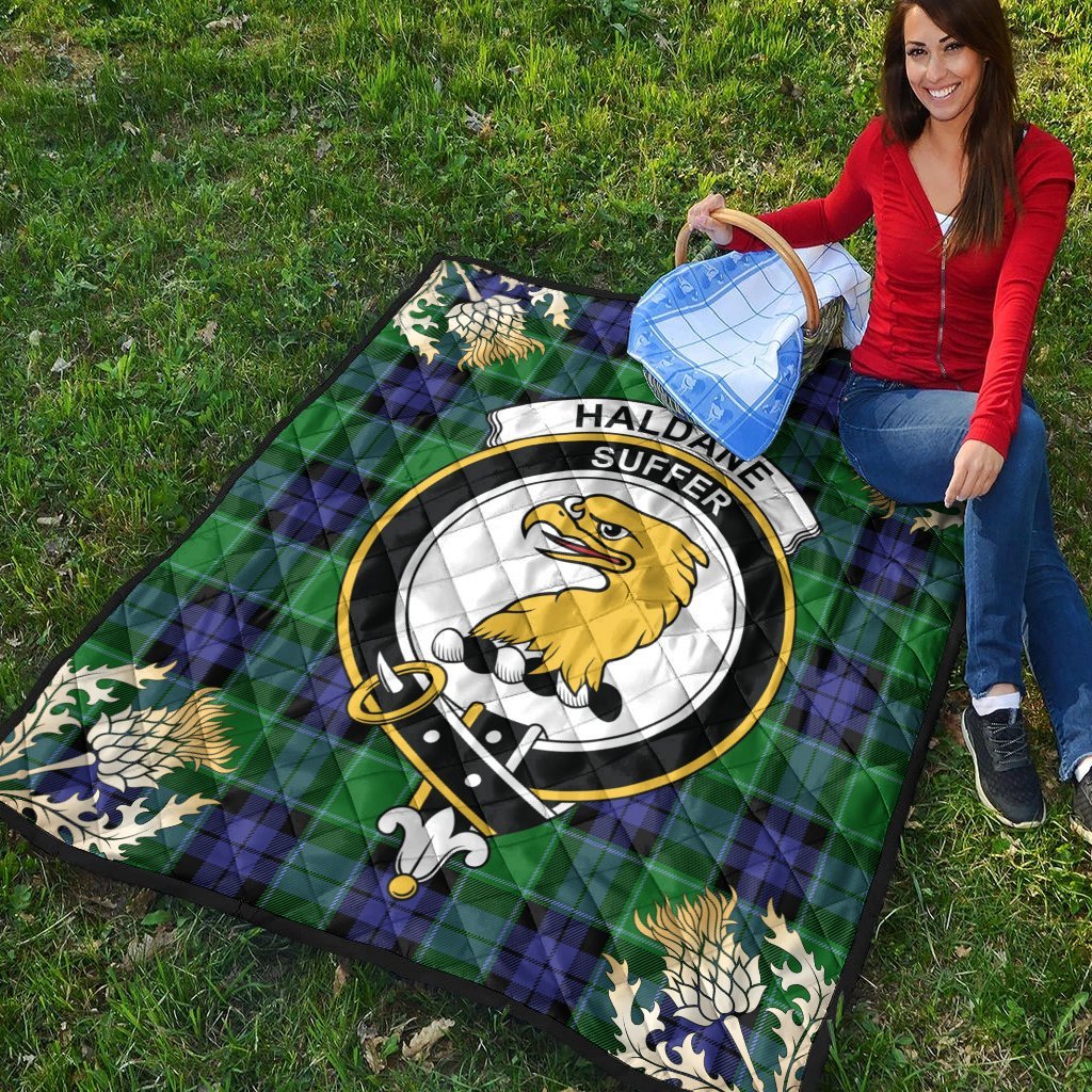 Haldane Tartan Crest Premium Quilt - Gold Thistle Style