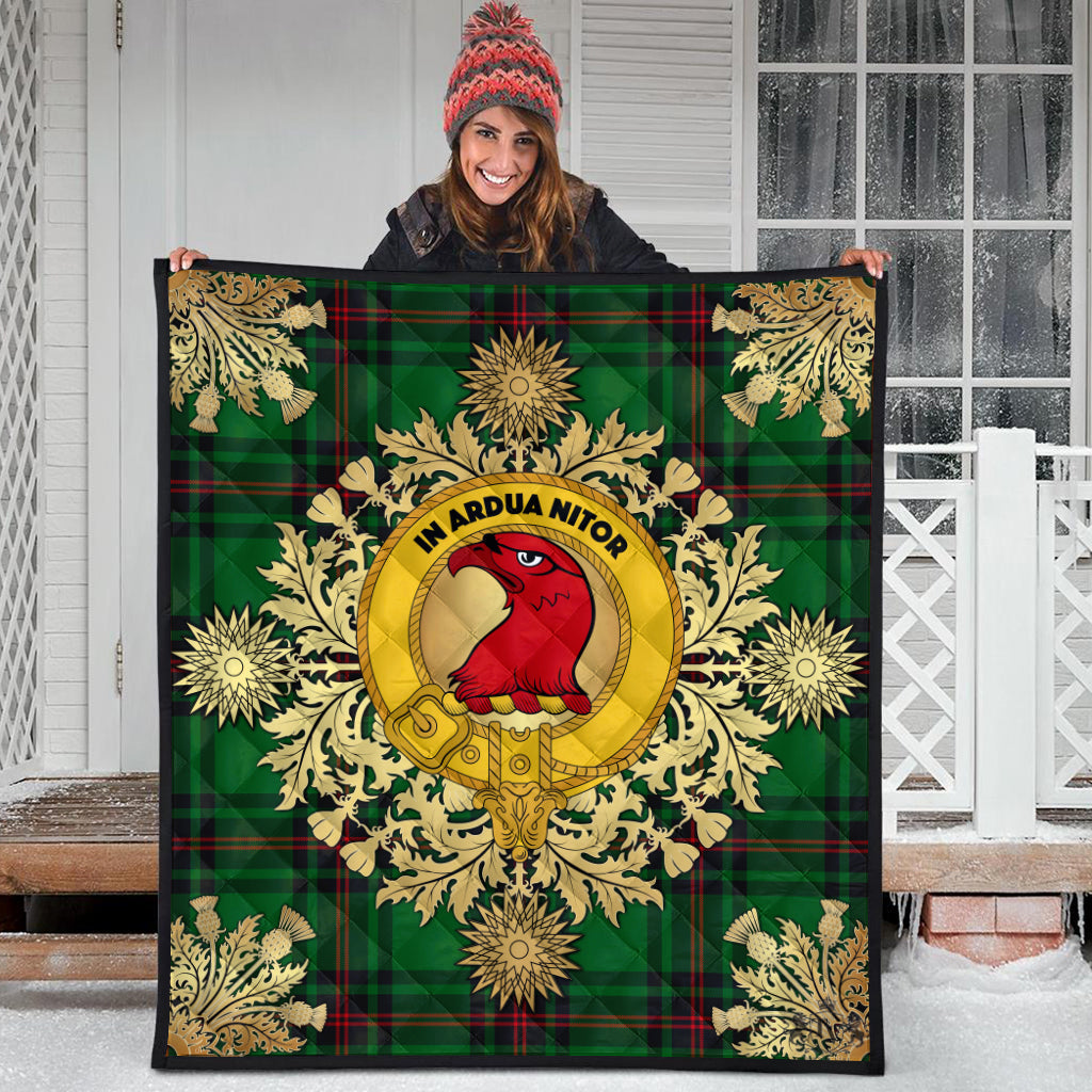 Halkerston Tartan Crest Premium Quilt - Gold Thistle Style