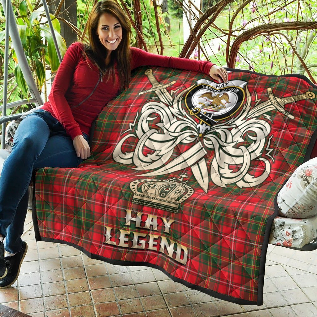 Hay Modern Tartan Crest Legend Gold Royal Premium Quilt