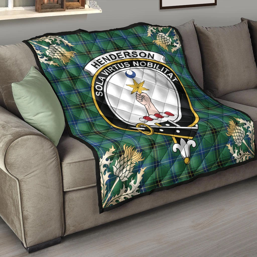 Henderson Ancient Tartan Crest Premium Quilt - Gold Thistle Style