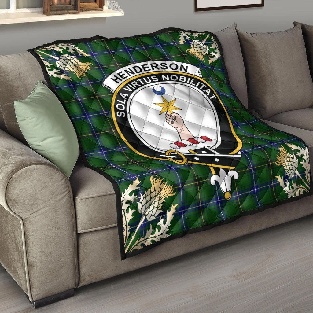 Henderson Modern Tartan Crest Premium Quilt - Gold Thistle Style