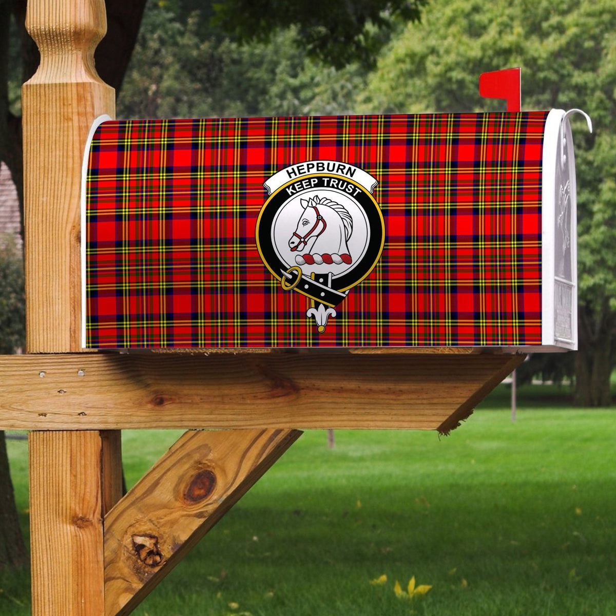 Hepburn Tartan Crest Mailbox