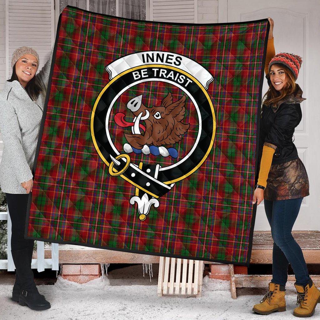 Innes Tartan Crest Quilt