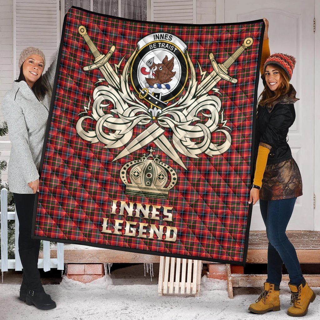 Innes Modern Tartan Crest Legend Gold Royal Premium Quilt