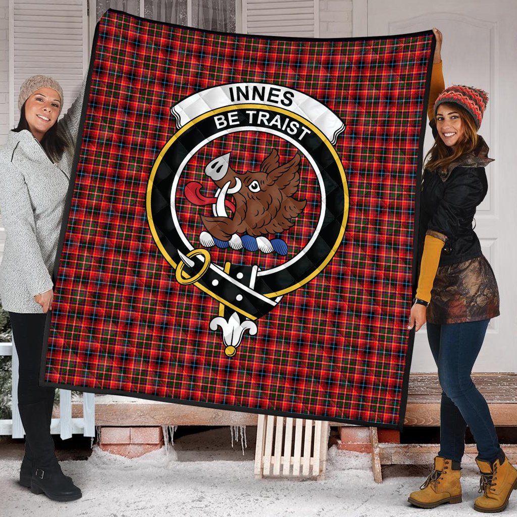 Innes Modern Tartan Crest Quilt