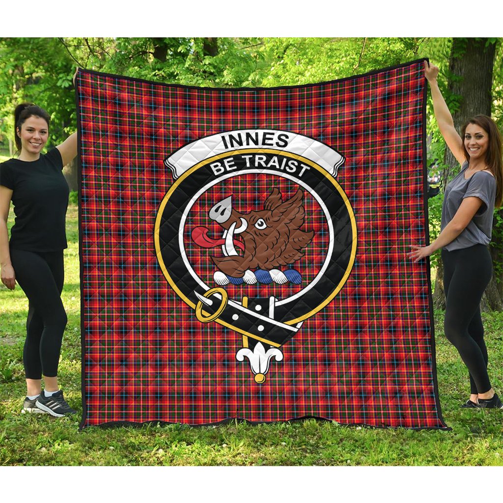 Innes Modern Tartan Crest Quilt