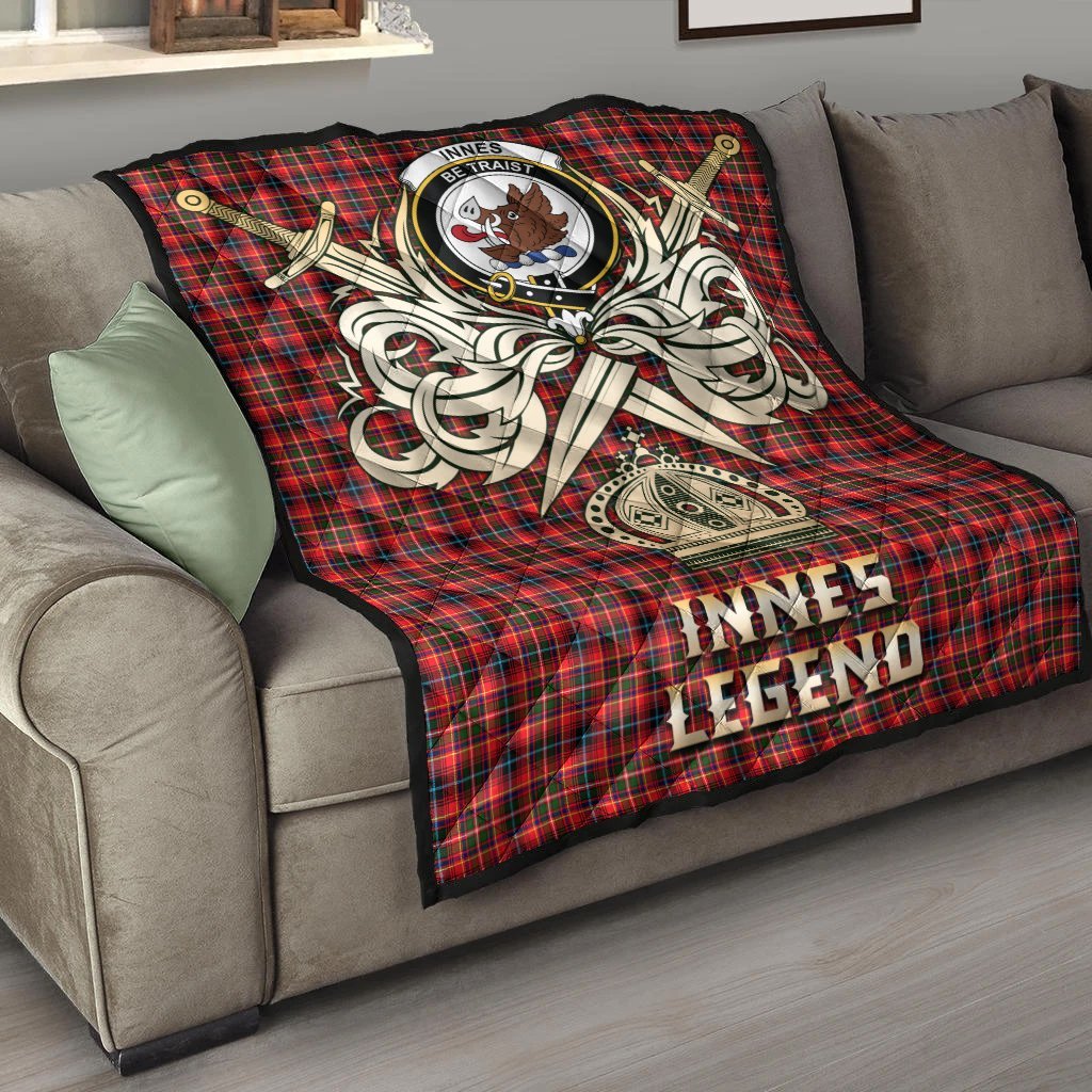 Innes Modern Tartan Crest Legend Gold Royal Premium Quilt