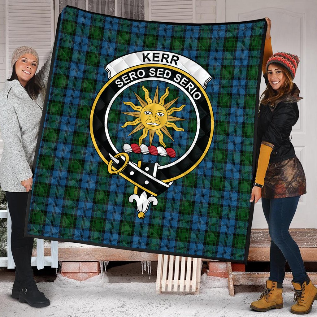 Kerr Hunting Tartan Crest Quilt