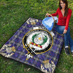 Kinnaird Tartan Crest Premium Quilt - Gold Thistle Style