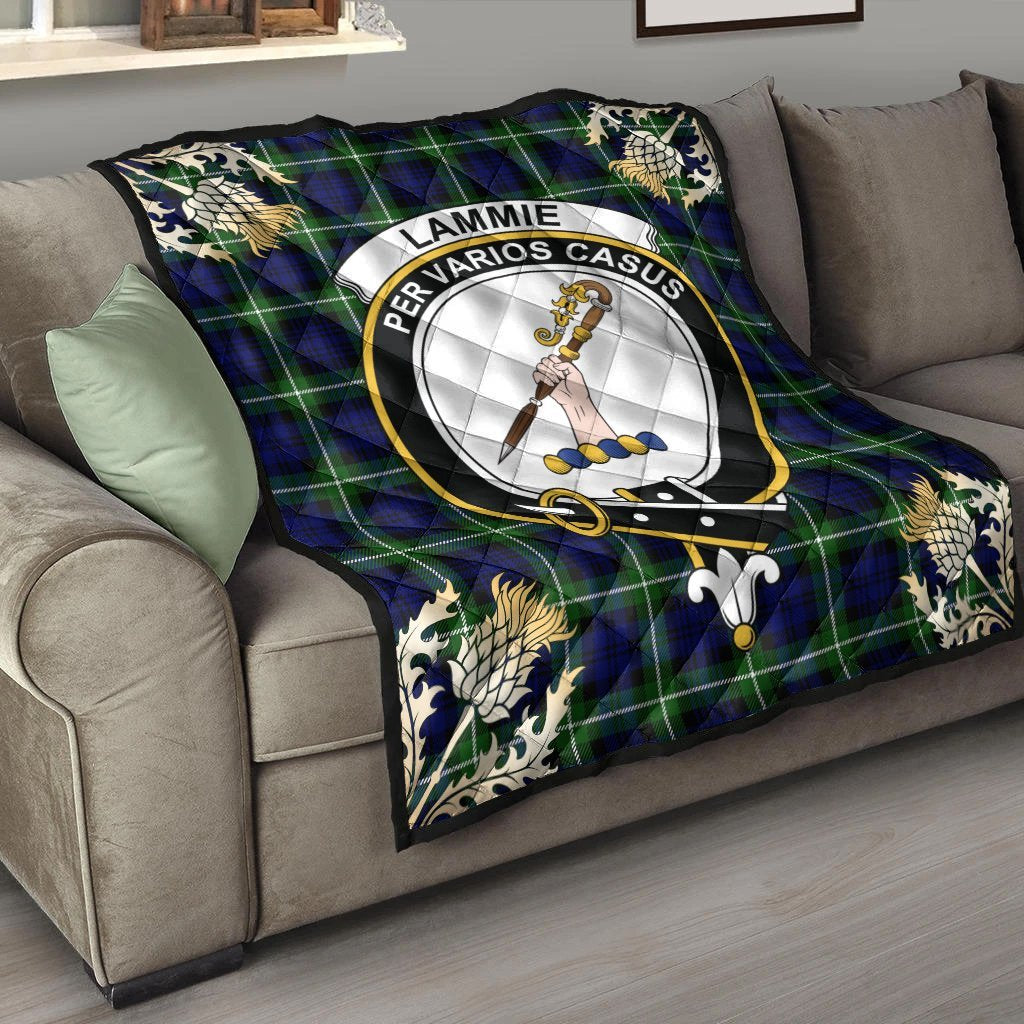 Lammie Tartan Crest Premium Quilt - Gold Thistle Style