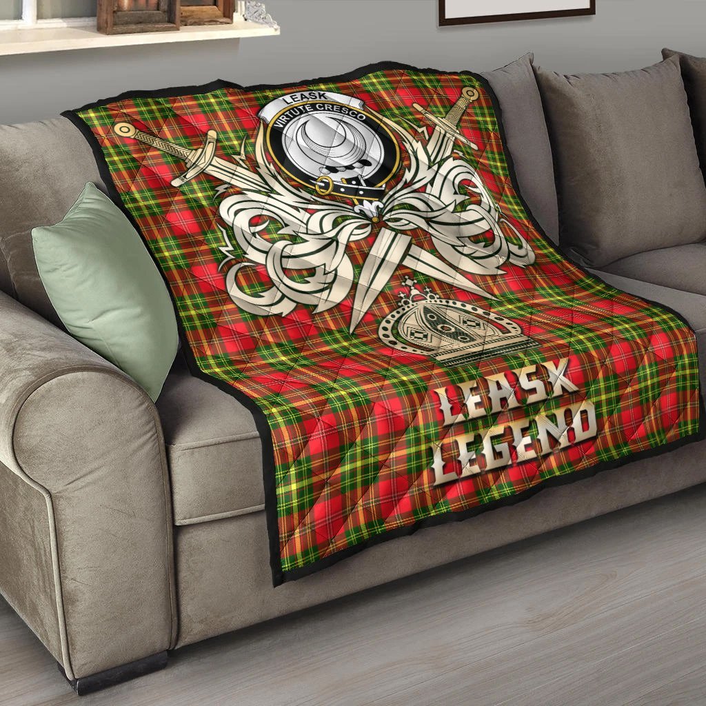 Leask Tartan Crest Legend Gold Royal Premium Quilt