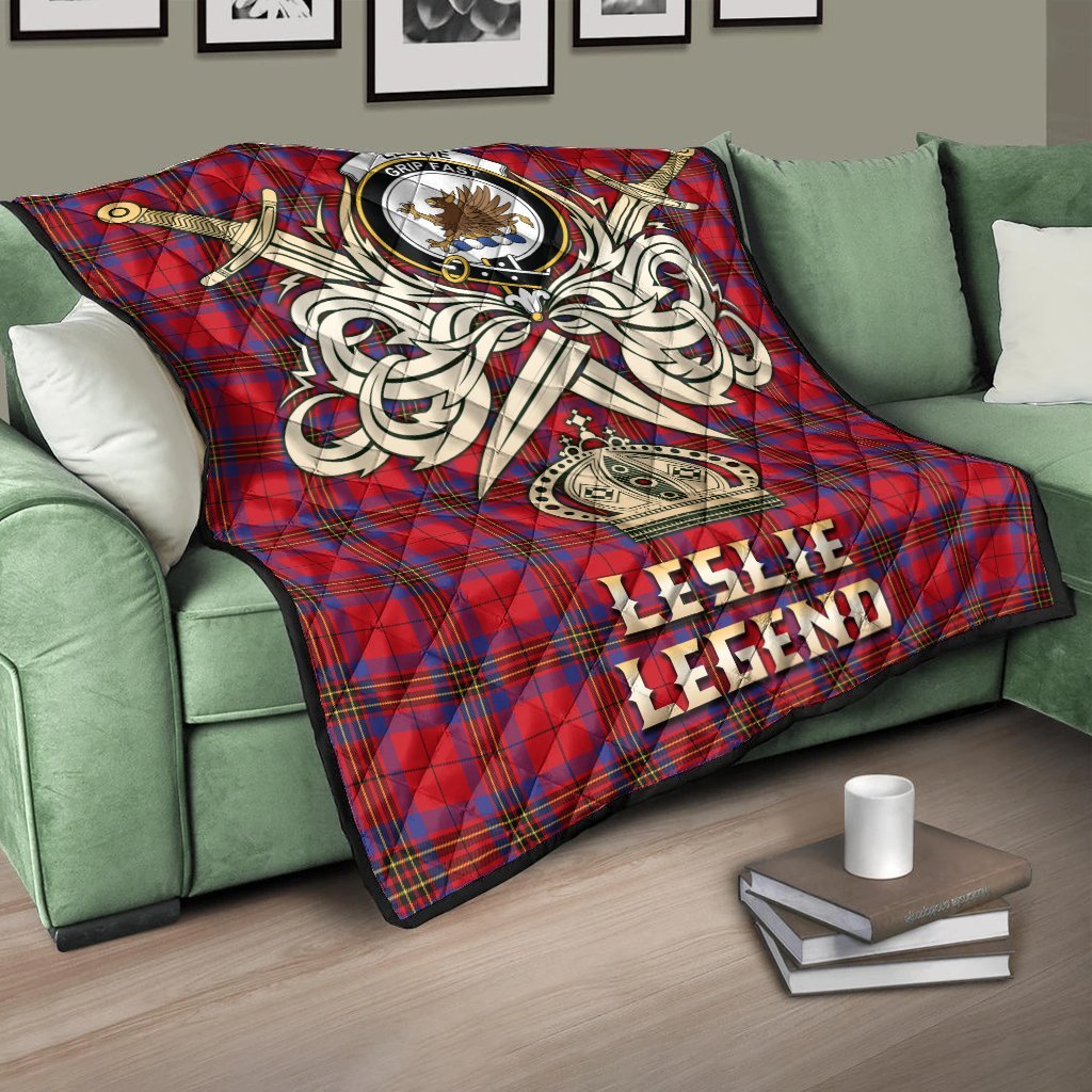 Leslie Modern Tartan Crest Legend Gold Royal Premium Quilt