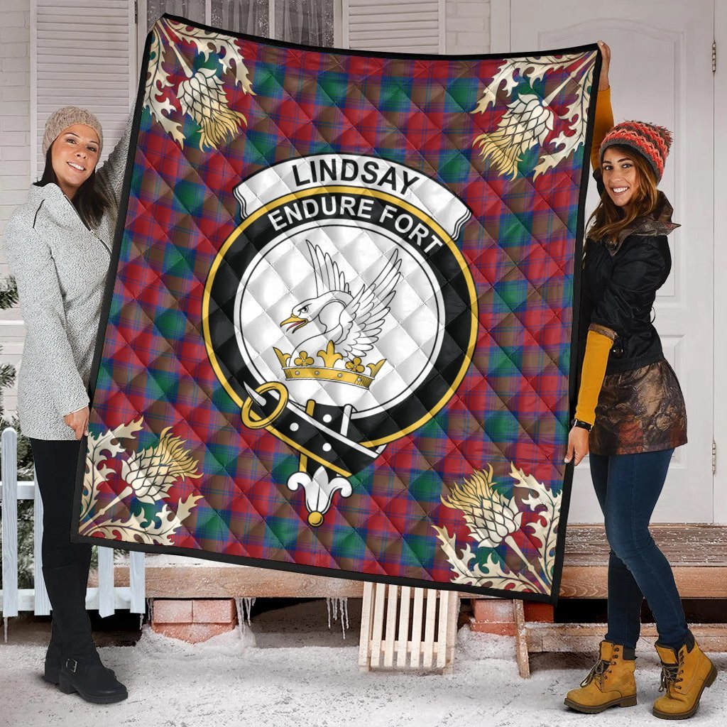 Lindsay Modern Tartan Crest Premium Quilt - Gold Thistle Style