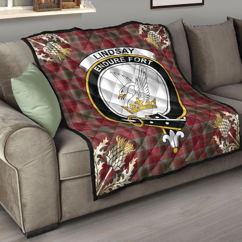 Lindsay Weathered Tartan Crest Premium Quilt - Gold Thistle Style