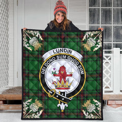 Lundin Tartan Crest Premium Quilt - Gold Thistle Style