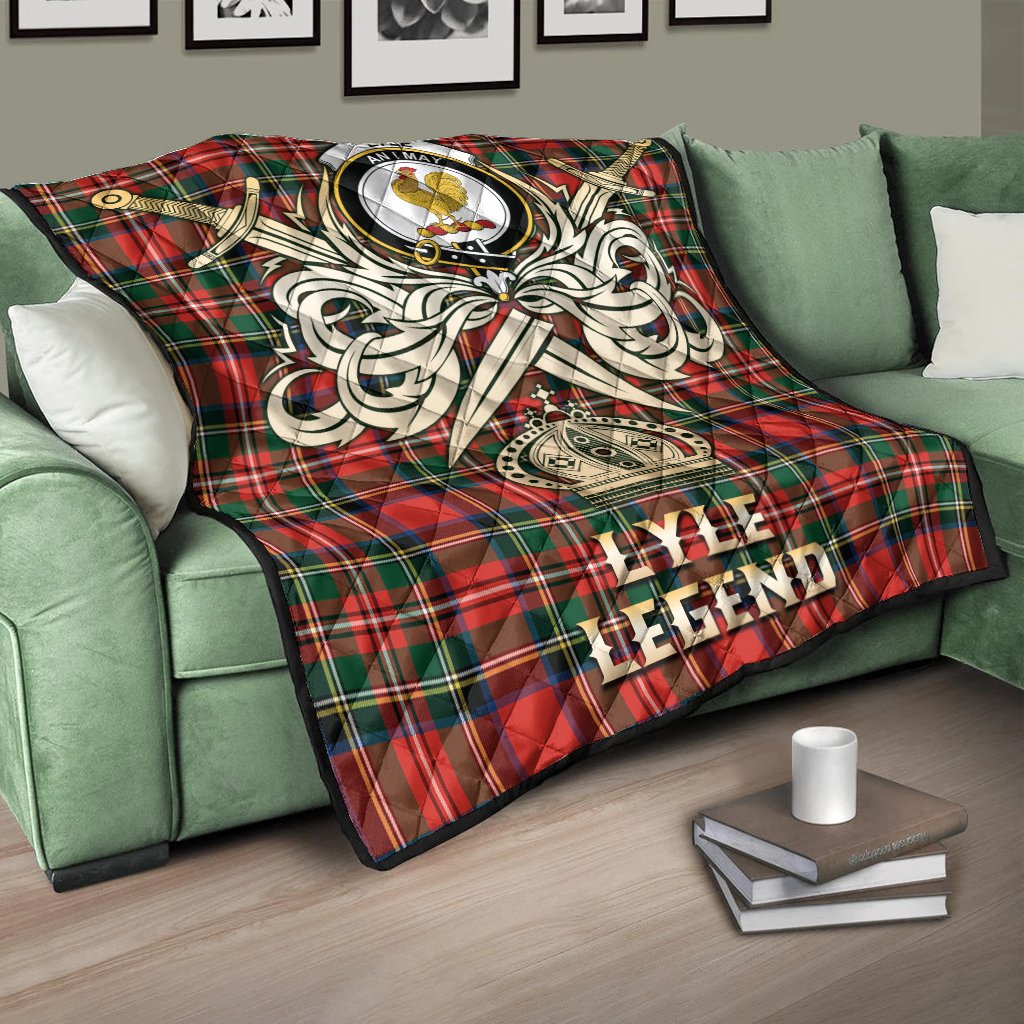 Lyle Tartan Crest Legend Gold Royal Premium Quilt