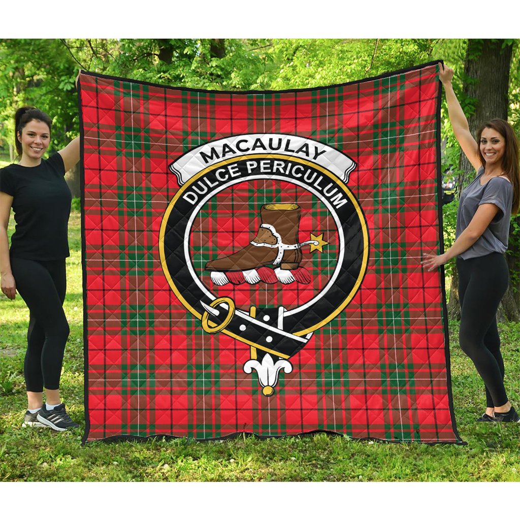 MacAulay Modern Tartan Crest Quilt