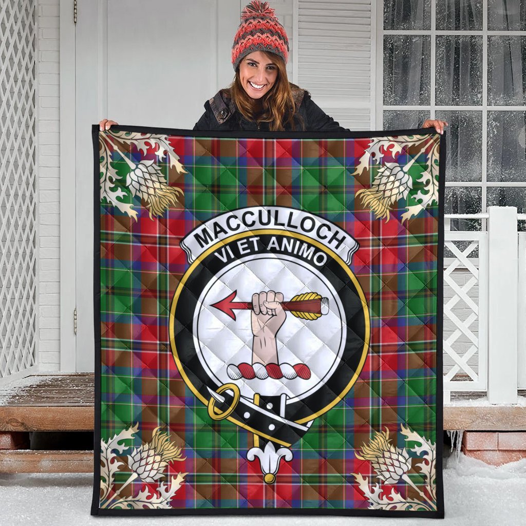 MacCulloch Tartan Crest Premium Quilt - Gold Thistle Style