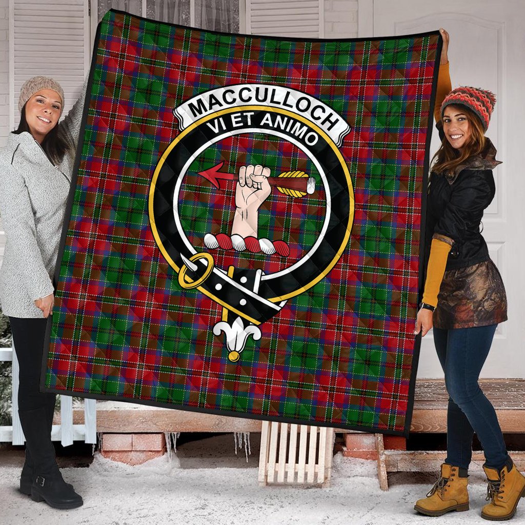 MacCulloch Tartan Crest Quilt