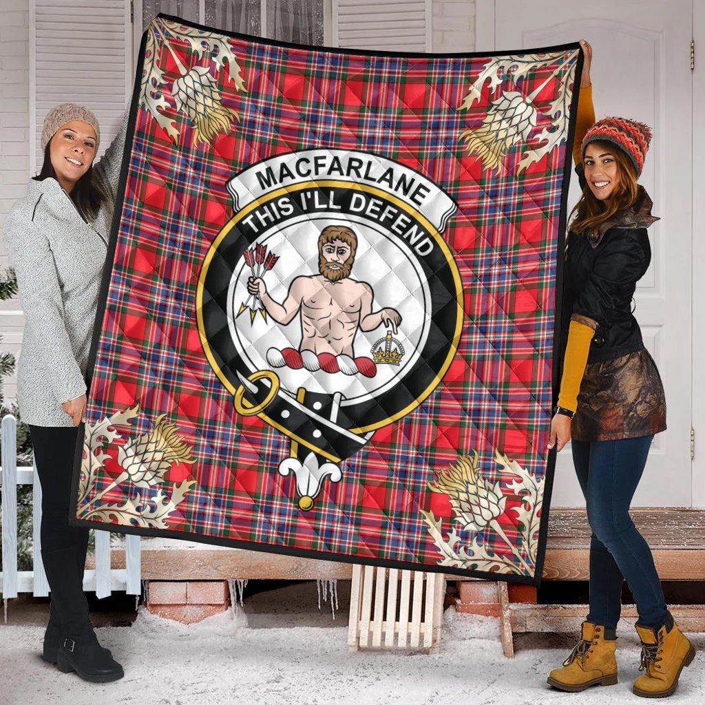 MacFarlane Modern Tartan Crest Premium Quilt - Gold Thistle Style