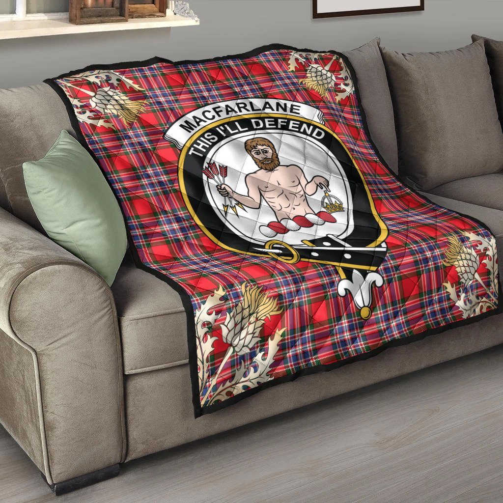 MacFarlane Modern Tartan Crest Premium Quilt - Gold Thistle Style