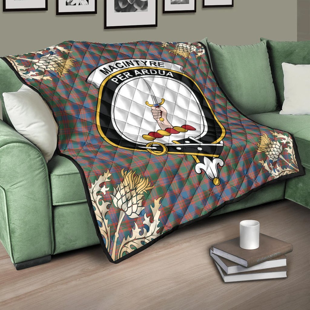 MacIntyre Ancient Tartan Crest Premium Quilt - Gold Thistle Style