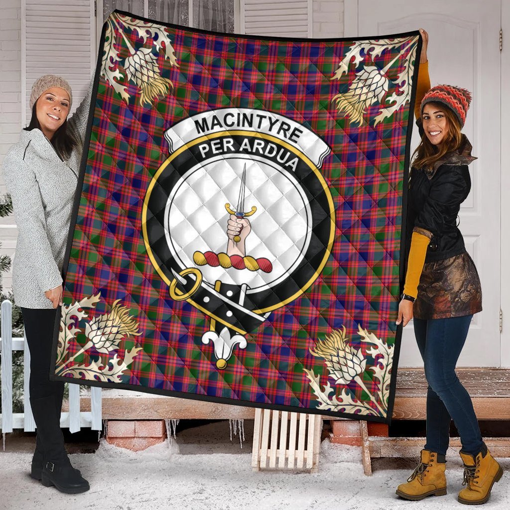 MacIntyre Modern Tartan Crest Premium Quilt - Gold Thistle Style