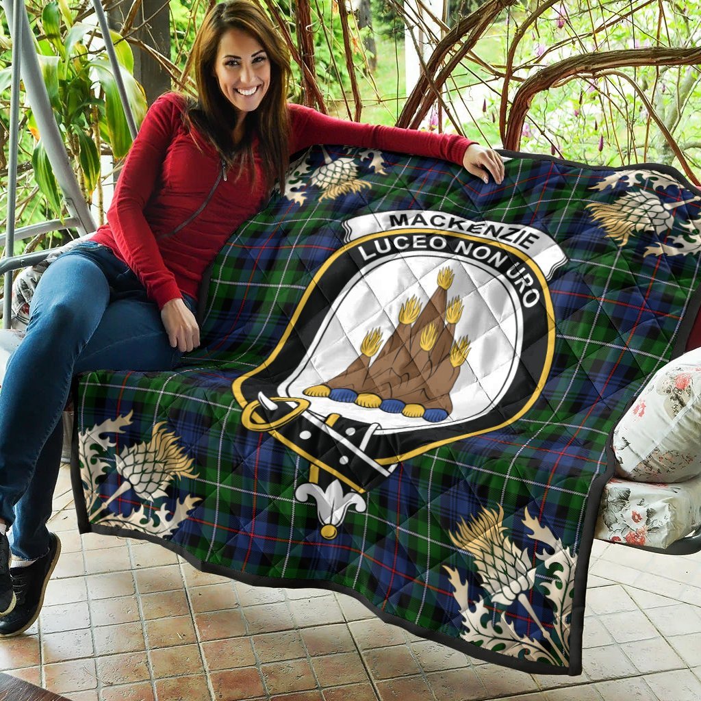 MacKenzie Modern Tartan Crest Premium Quilt - Gold Thistle Style