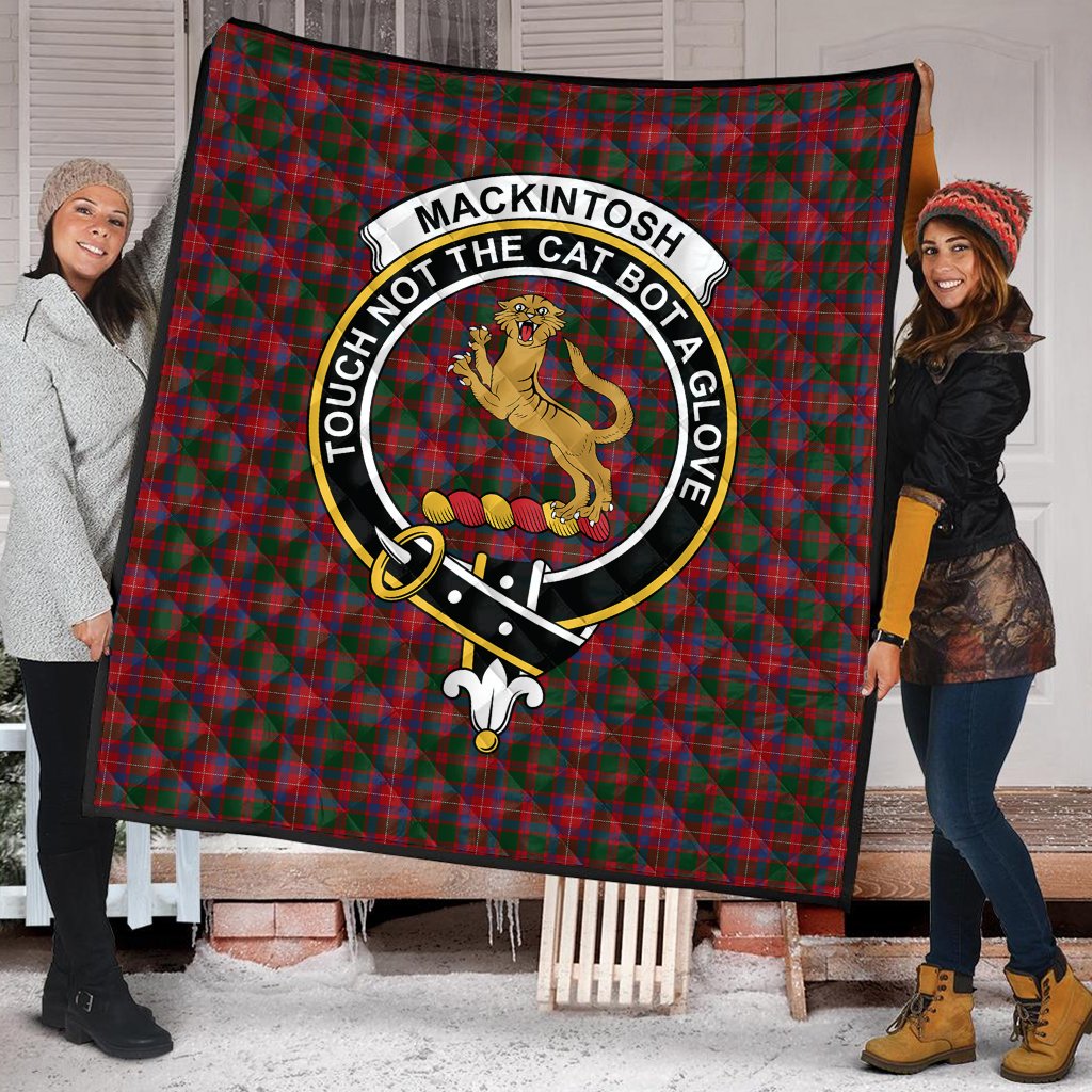 MacKintosh Geddes Tartan Crest Quilt