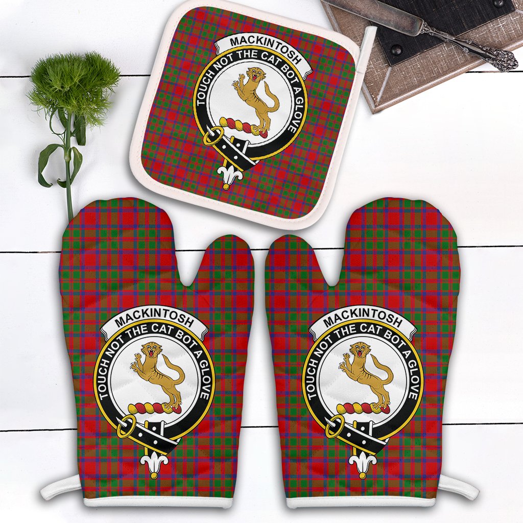 MacKintosh Modern Tartan Crest Oven Mitt And Pot Holder (2 Oven Mitts + 1 Pot Holder)