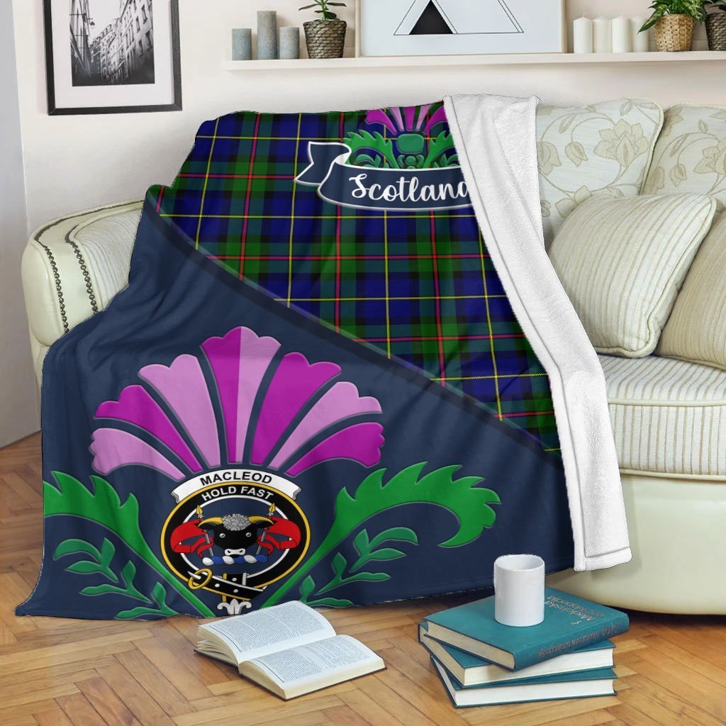 MacLeod of Lewis Tartan Crest Premium Blanket - Thistle Style