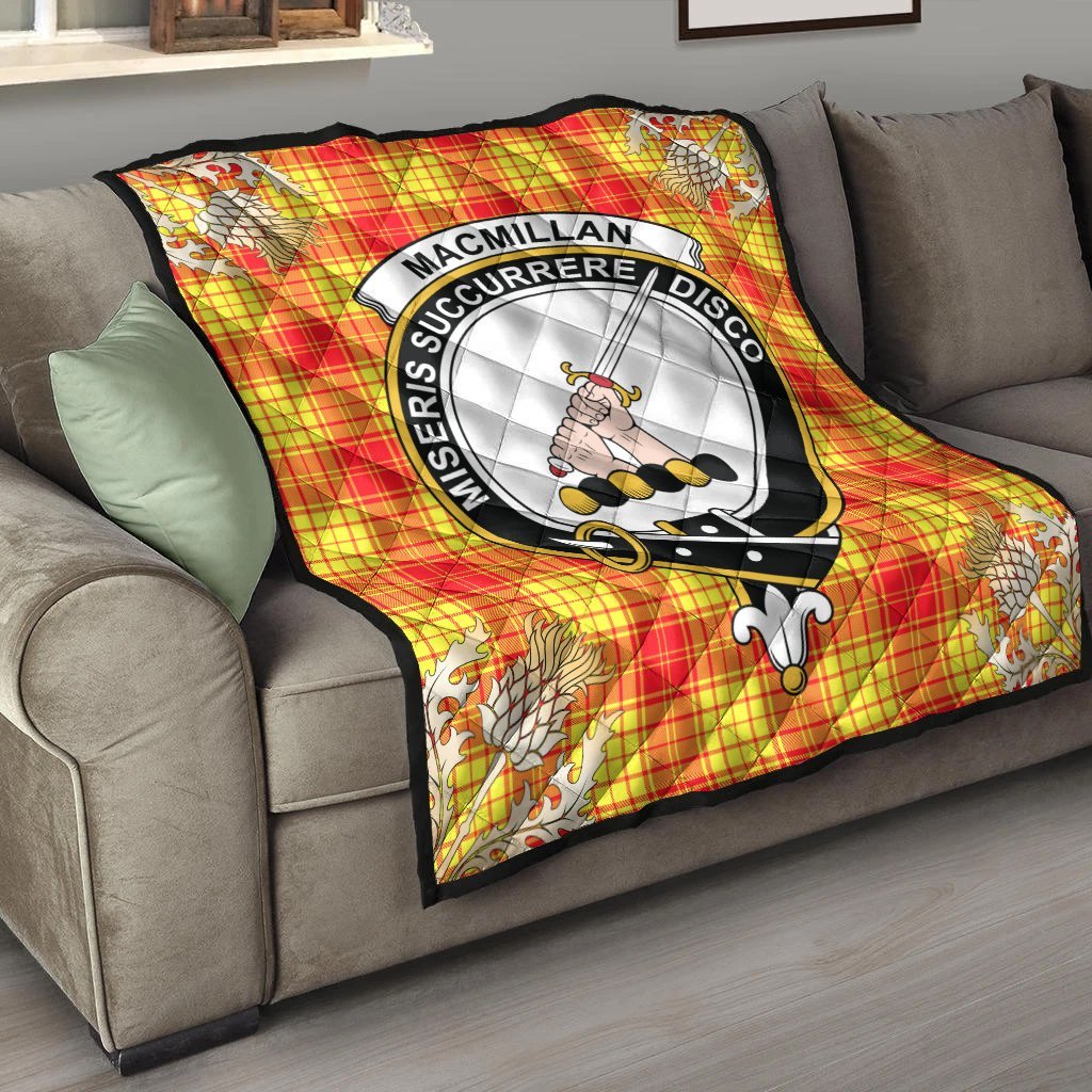 MacMillan Tartan Crest Premium Quilt - Gold Thistle Style