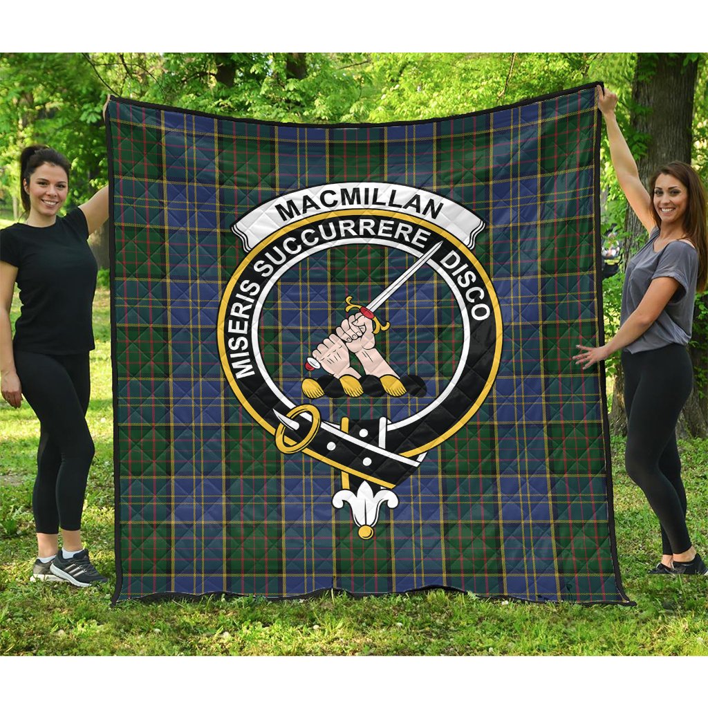 MacMillan Hunting Tartan Crest Quilt