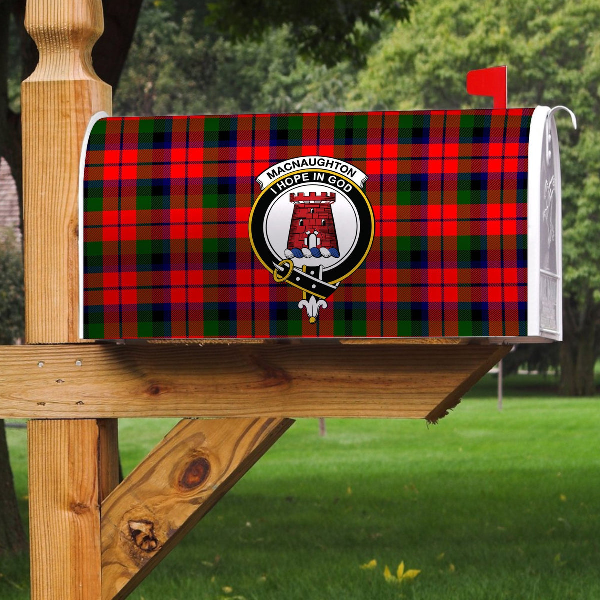 MacNaughton Modern Tartan Crest Mailbox