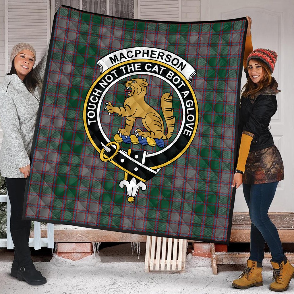 MacPherson Gathering Tartan Crest Quilt