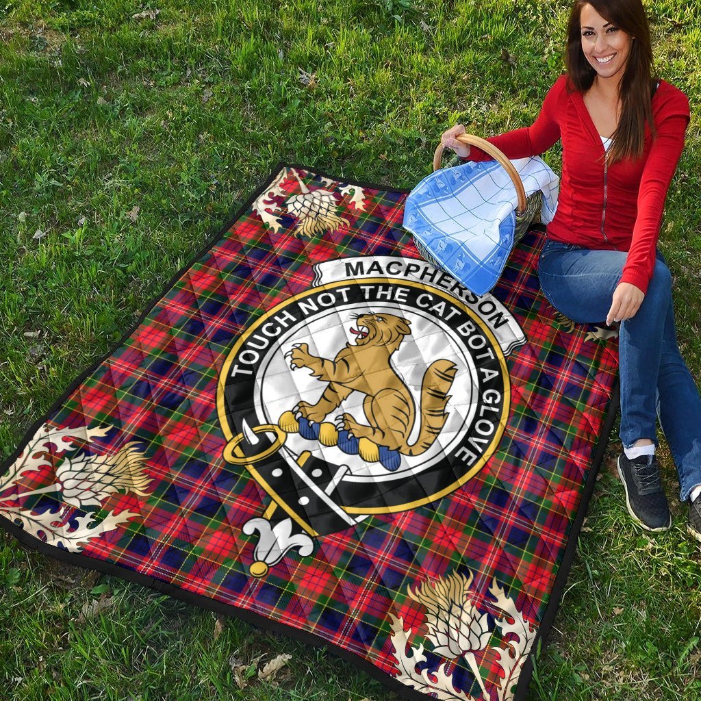 MacPherson Modern Tartan Crest Premium Quilt - Gold Thistle Style